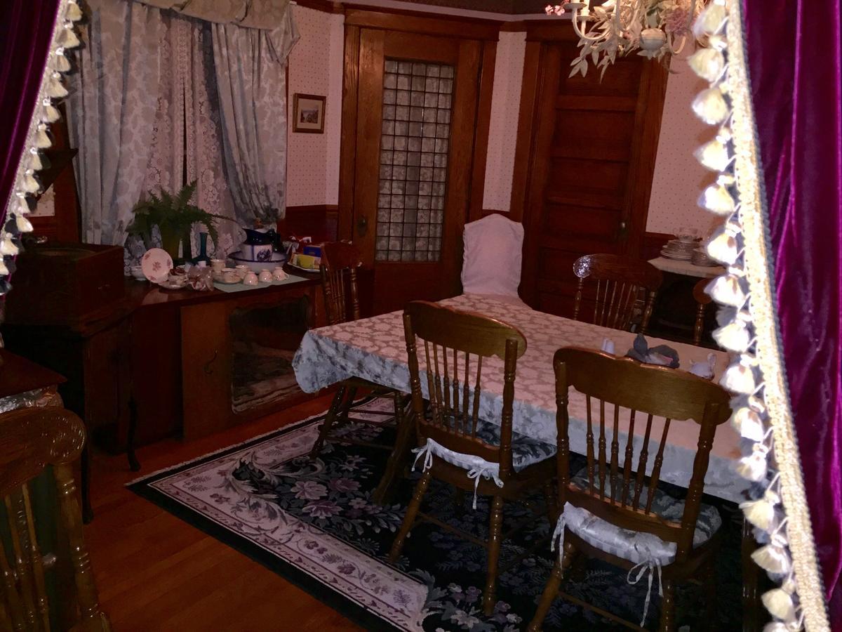 جاينسفيل Scarlett House Victorian B & B المظهر الخارجي الصورة