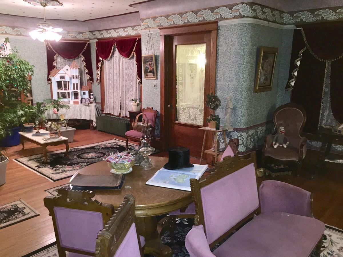 جاينسفيل Scarlett House Victorian B & B المظهر الخارجي الصورة