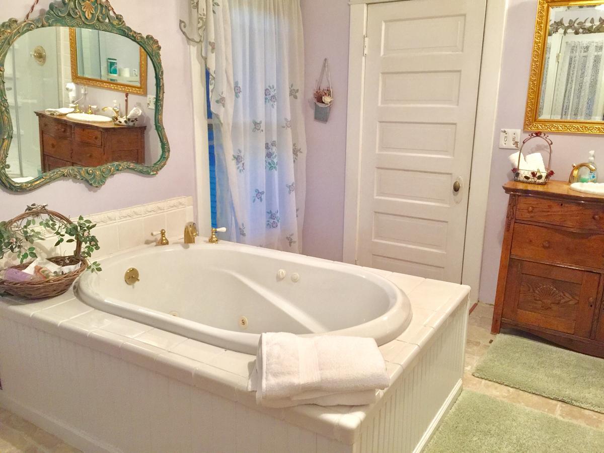 جاينسفيل Scarlett House Victorian B & B المظهر الخارجي الصورة