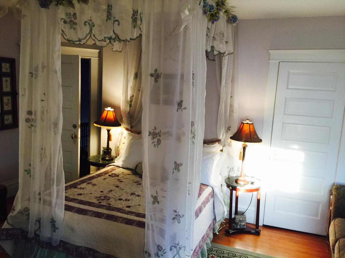 جاينسفيل Scarlett House Victorian B & B المظهر الخارجي الصورة